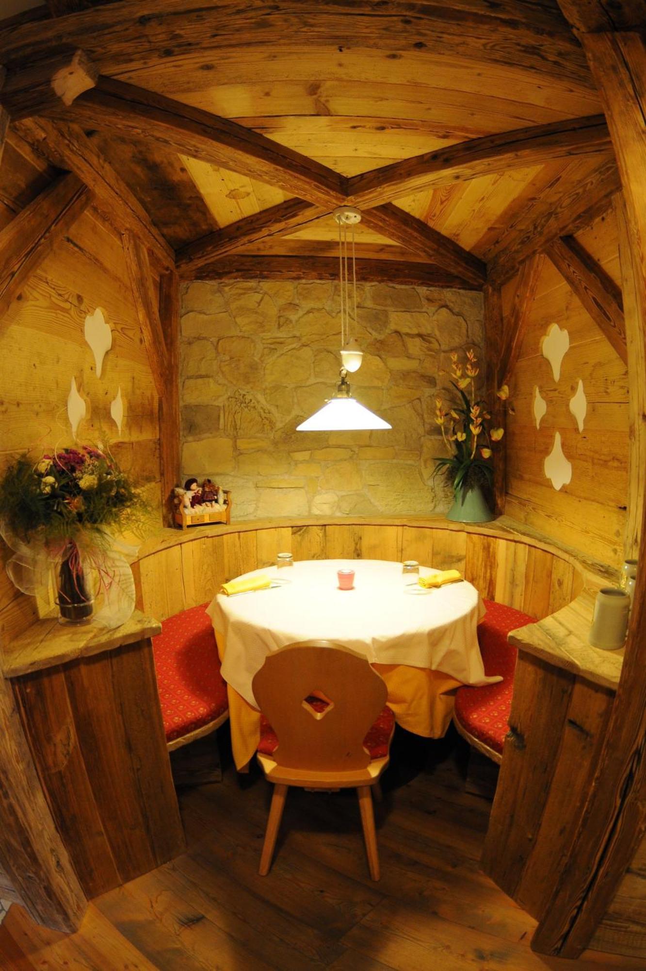 Hotel Il Maniero Ossana Extérieur photo
